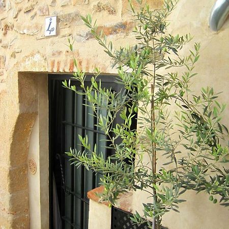 La Casina De Piedra Encanto - Parte Antigua De Caces Eksteriør bilde