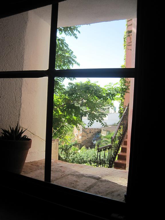 La Casina De Piedra Encanto - Parte Antigua De Caces Eksteriør bilde